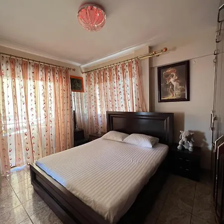 شقة Linda Sea View ساراندا